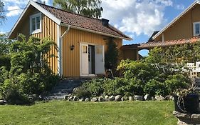 Cozy Lodge At Horse Farm With Lake And Sauna